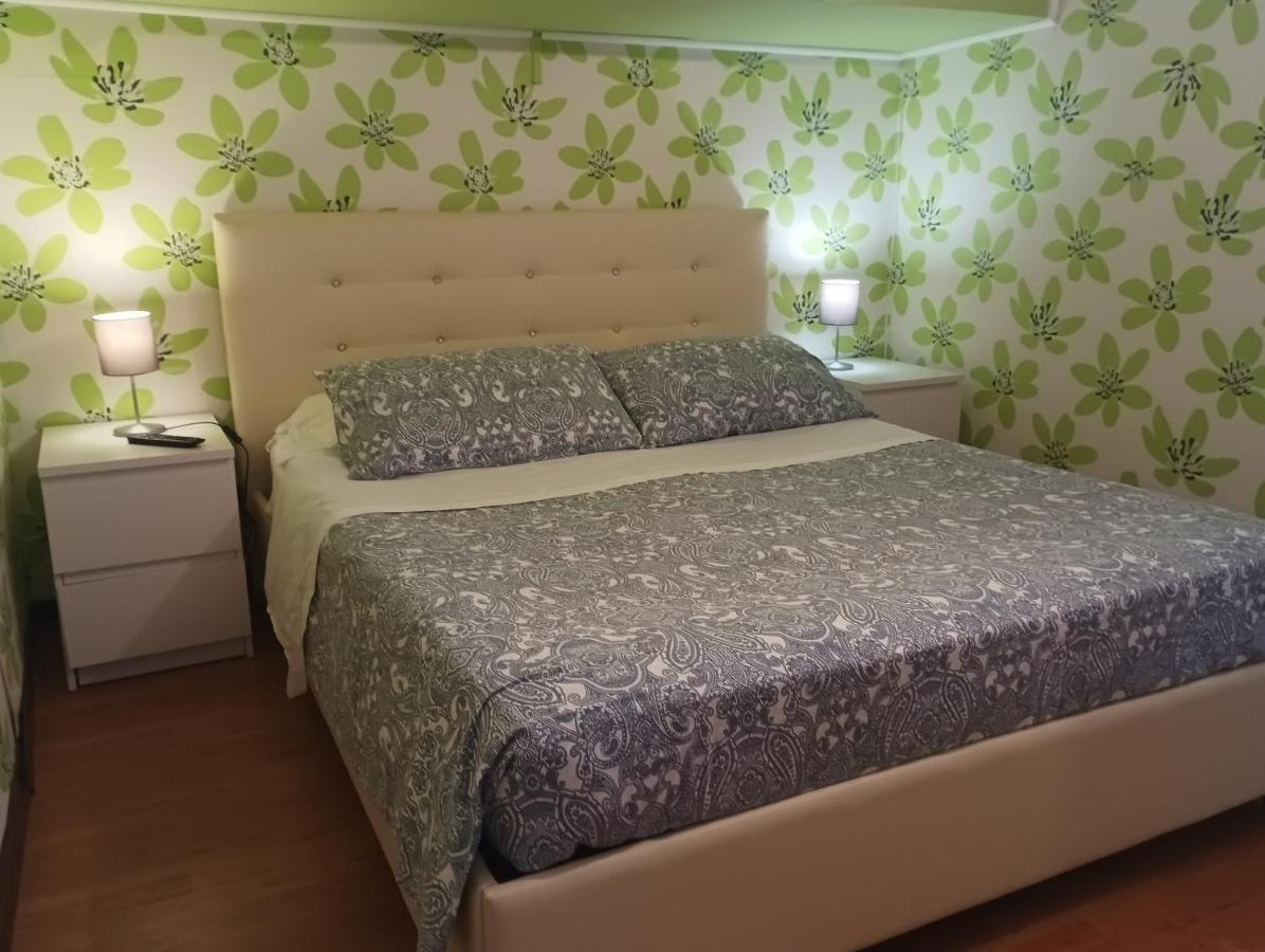 Beb Maryposa Appartment Neapel Exterior foto